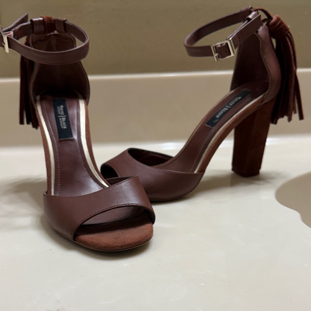 Brown Leather Ankle Strap Heels White House Black Market sz 8